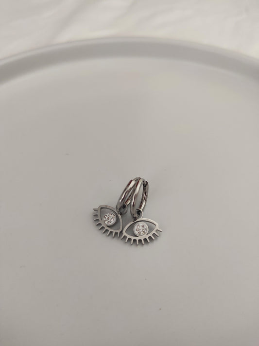 Eye earrings