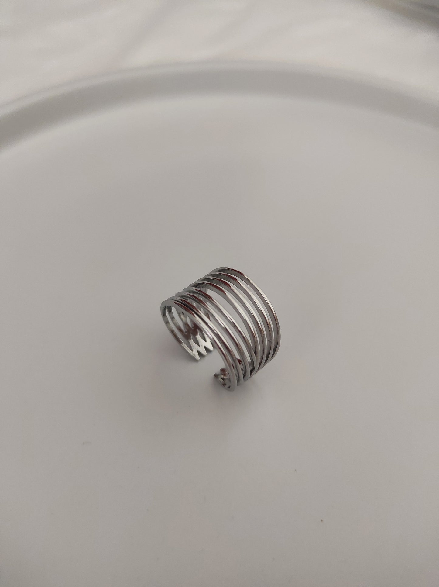 Multi-line ring