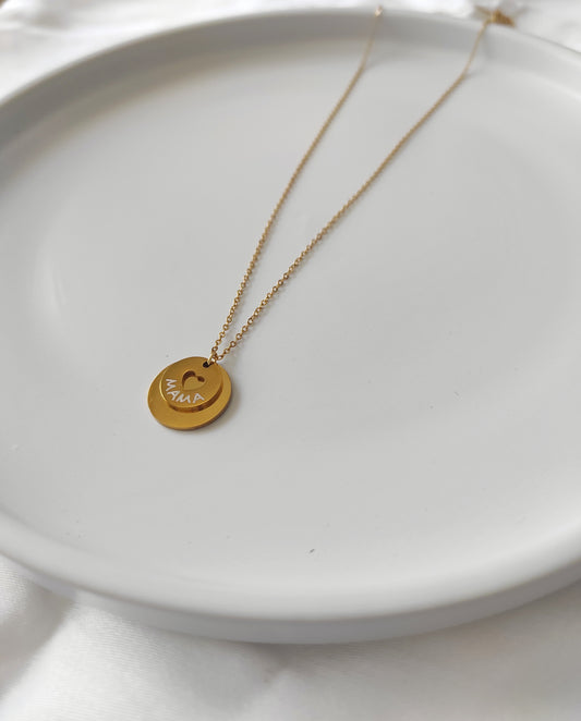 Mama necklace