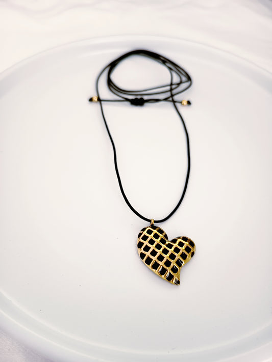 Black valentine necklace