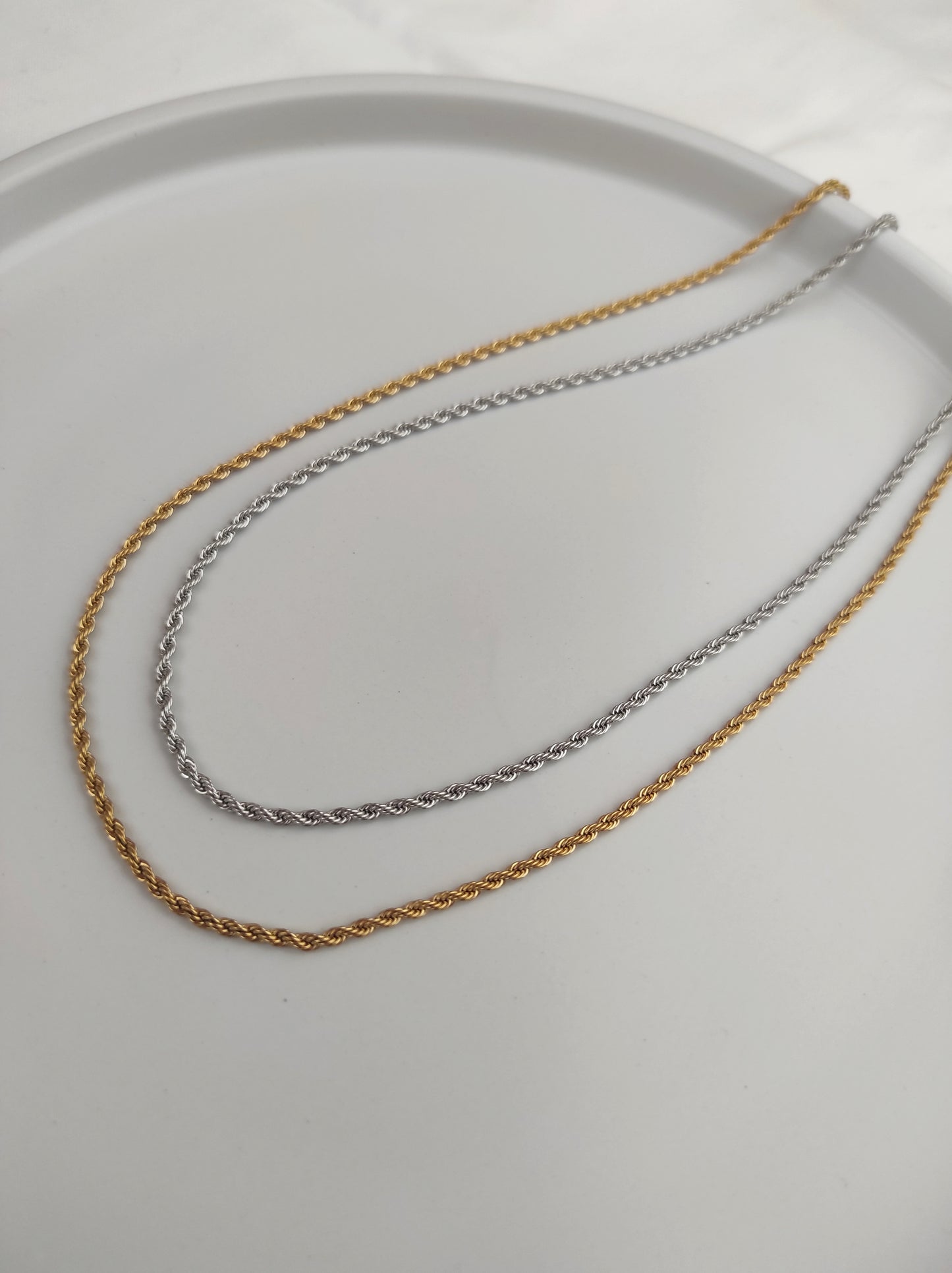 Foxy chain necklace